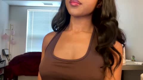 Princess Aleah online show from November 12, 2025, 5:24 pm