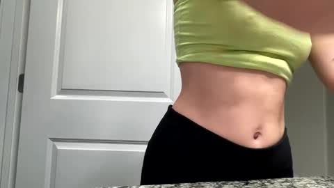 Snapshot of princessbaby525 chatting on May 12, 2026, 12:35 pm Sable online show from May 12, 2026, 12:35 pm