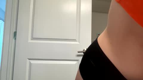 Snapshot of princessbaby525 chatting on May 18, 2026, 3:18 pm Sable online show from May 18, 2026, 3:18 pm