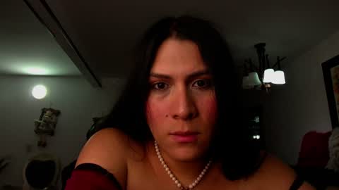 princessdaisy001 online show from June 18, 2026, 12:11 am