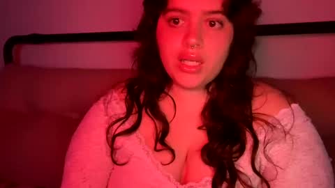 princessviccxo online show from February 14, 2025, 9:24 am