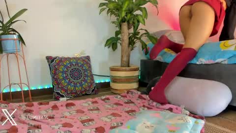 princessluna_14 online show from May 11, 2026, 9:56 pm
