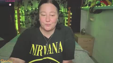 Lux Alot Luxi online show from March 4, 2026, 8:04 pm