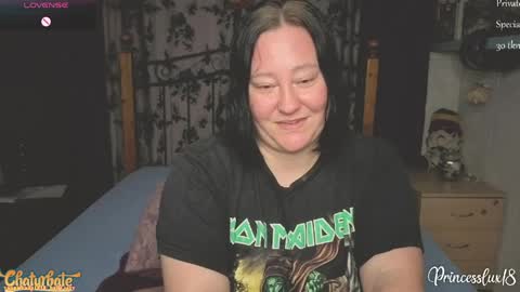 Snapshot of princesslux18 chatting on April 9, 2026, 8:36 pm Lux Alot Luxi online show from April 9, 2026, 8:36 pm