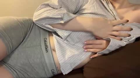 Kris3 online show from December 15, 2025, 6:56 pm