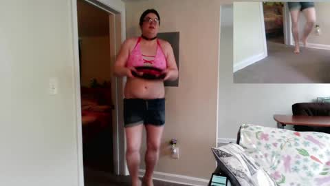 Snapshot of princessstarpuppybi chatting on May 15, 2026, 4:36 pm PuppyAshley online show from May 15, 2026, 4:36 pm