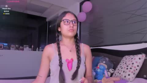 Valentina online show from April 18, 2026, 10:19 am