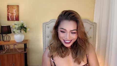 princessyanzy1 online show from March 6, 2025, 1:27 am