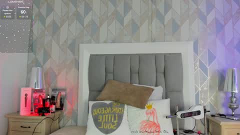 Marcela online show from September 23, 2025, 8:34 pm