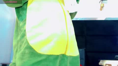 Snapshot of priscilarainbow chatting on June 24, 2026, 2:49 pm priscilarainbow online show from June 24, 2026, 2:49 pm