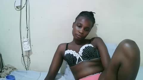 pritty_amber online show from April 19, 2026, 8:13 am