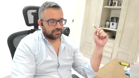 Professional manBD online show from November 6, 2025, 11:48 pm