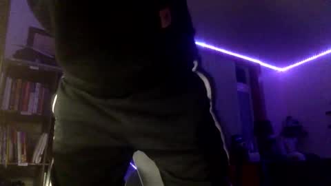 Snapshot of profnwear chatting on February 22, 2026, 11:53 am ProfNUWear online show from February 22, 2026, 11:53 am