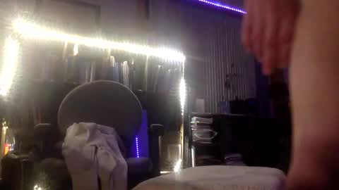 Snapshot of profnwear chatting on March 2, 2026, 12:01 pm ProfNUWear online show from March 2, 2026, 12:01 pm