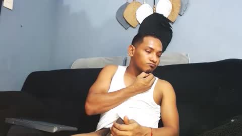 Grande y Gruesa online show from February 12, 2026, 7:47 am