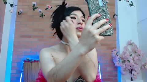 Adris  Juan online show from June 8, 2026, 2:45 am