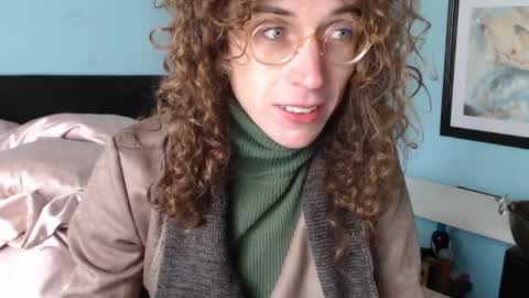 Snapshot of prxscillia_tx chatting on May 15, 2026, 10:33 am prxscillia_tx online show from May 15, 2026, 10:33 am