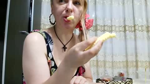 Snapshot of pryncess_sweety chatting on July 21, 2026, 6:54 pm Pryncess sweety online show from July 21, 2026, 6:54 pm