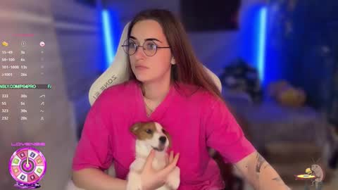 Queen of Pain online show from December 22, 2025, 6:10 am