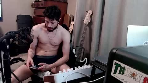 Sk8wave online show from April 24, 2026, 3:20 am