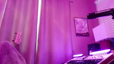 Snapshot of psilocipher chatting on July 23, 2026, 1:58 am Sk8wave online show from July 23, 2026, 1:58 am