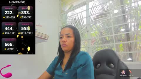 psique_naughty2 online show from February 25, 2025, 7:03 pm