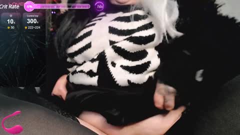 OlivePsy online show from December 29, 2024, 10:03 pm