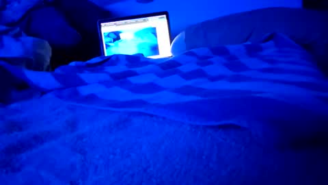 ptut82 online show from October 26, 2025, 7:14 am