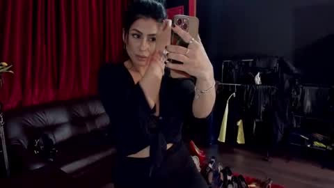 MissPuffyLove online show from March 7, 2025, 10:32 pm