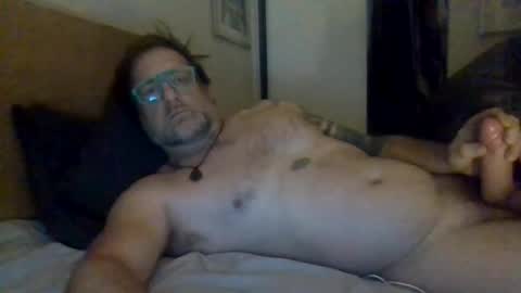 Snapshot of pulllin4u chatting on August 4, 2026, 1:03 pm pulllin4u online show from August 4, 2026, 1:03 pm