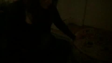 shy chub online show from April 5, 2026, 7:38 am