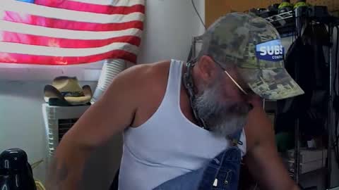 Deep Driller online show from October 27, 2025, 4:11 pm