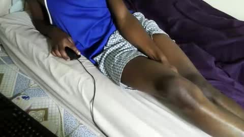 Pureblack  online show from March 12, 2026, 2:50 am