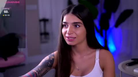 Emily online show from November 17, 2025, 4:51 am