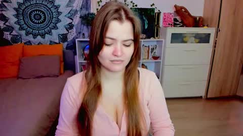 Miss Hanna online show from November 29, 2025, 11:02 am