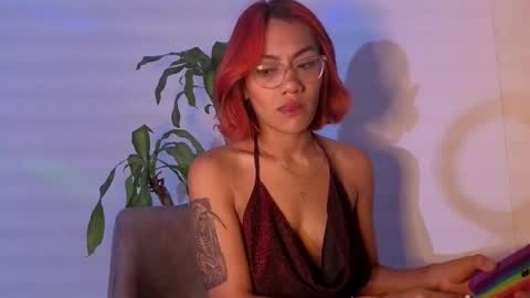 purepleasure25 online show from December 4, 2025, 4:33 am