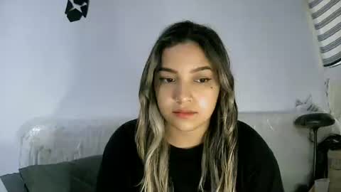 Lizzy online show from April 4, 2026, 6:49 pm