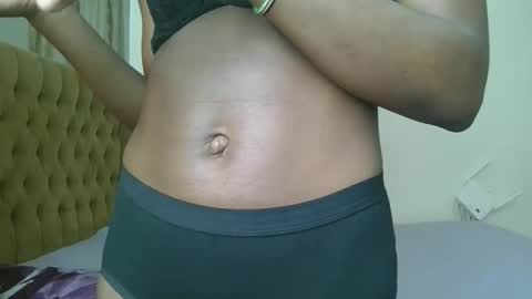 purple_honey1 online show from April 10, 2026, 6:56 pm