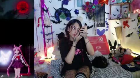 purplekattlyn online show from May 19, 2026, 5:03 am