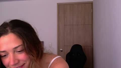 Lizzy online show from July 10, 2026, 2:19 pm