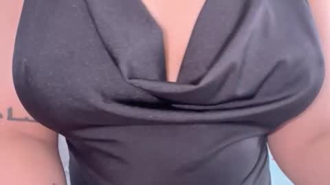 Snapshot of purrrfectmiko chatting on February 26, 2026, 2:49 pm Miko online show from February 26, 2026, 2:49 pm