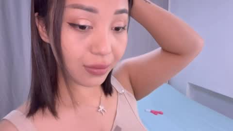 Miko online show from April 28, 2026, 2:27 am