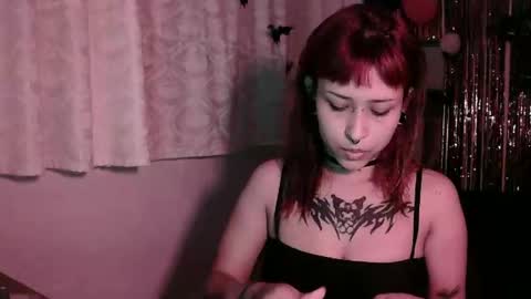 Snapshot of pussycatt666 chatting on November 15, 2025, 12:52 am Katiux online show from November 15, 2025, 12:52 am