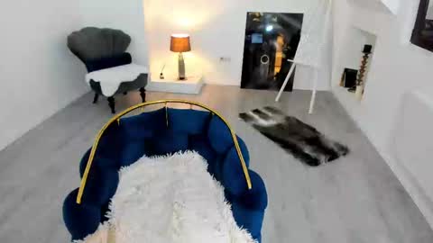 Andreea online show from March 8, 2025, 7:31 pm