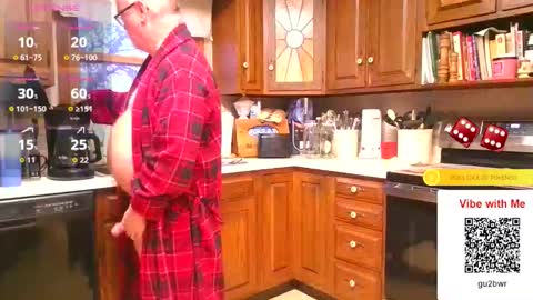 pussylover1365 online show from March 15, 2026, 12:00 pm