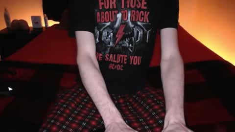 pussylover2182 online show from December 19, 2025, 5:14 am