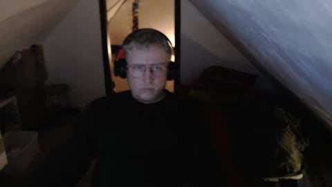 Snapshot of pussylovercb chatting on April 12, 2026, 8:03 pm pussylovercb online show from April 12, 2026, 8:03 pm
