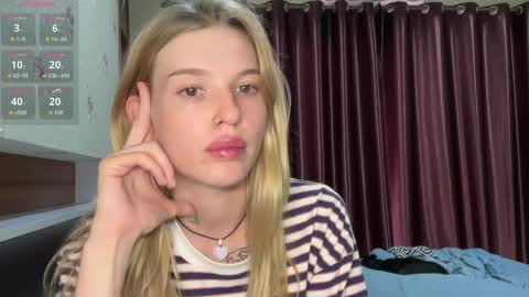 Lina online show from April 11, 2026, 7:45 am