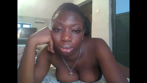 Snapshot of pweedy_ora chatting on July 18, 2026, 12:20 pm ora online show from July 18, 2026, 12:20 pm