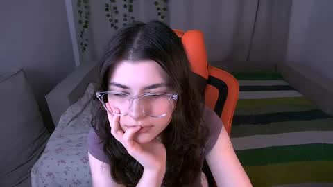 Snapshot of pyro_flerrr chatting on May 16, 2026, 11:46 pm Ava online show from May 16, 2026, 11:46 pm